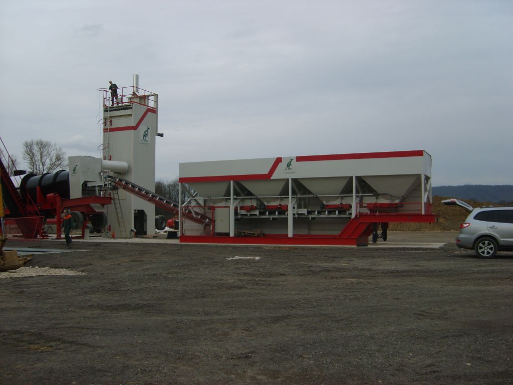 asphalt plant feedes