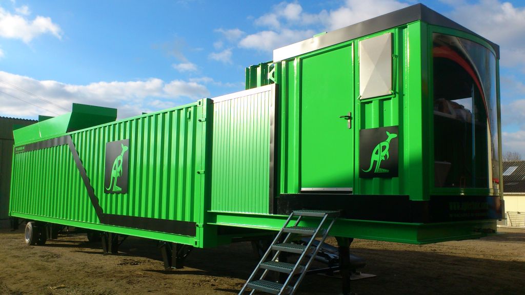 mobile hot asphalt plant